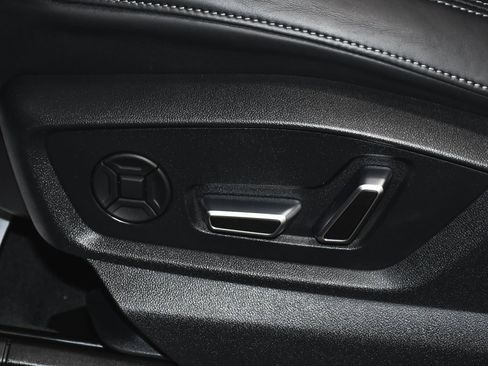 Used 2025 Audi SQ7 Premium Plus image 62