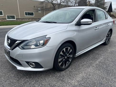 Used 2017 Nissan Sentra SR image 19