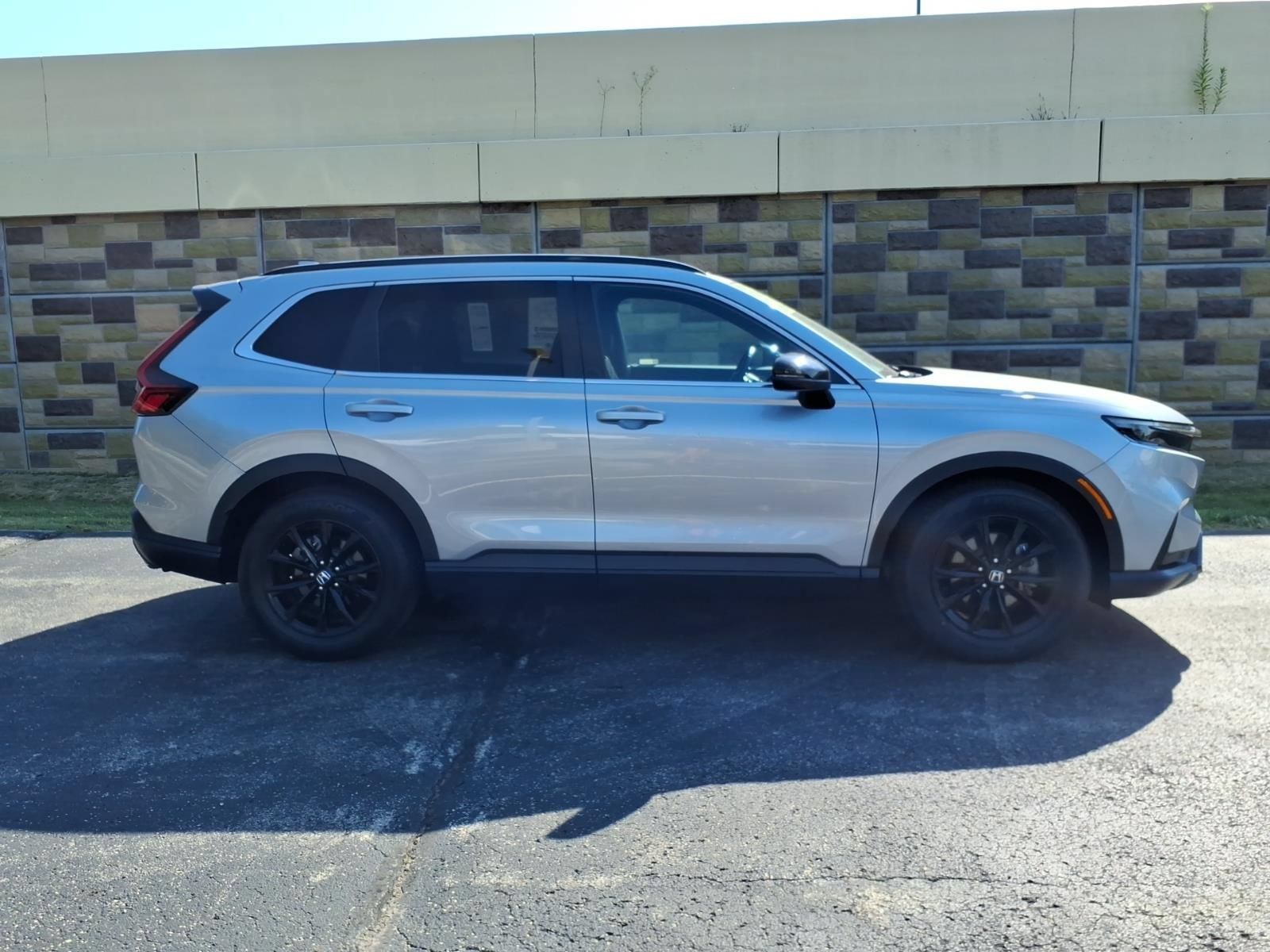Used 2024 Honda CR-V Sport image 11