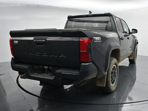Used 2024 Toyota Tacoma TRD Off-Road AWD/4WD image 6