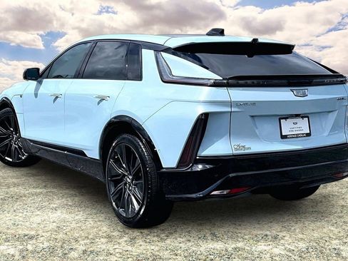 Certified 2024 Cadillac Lyriq Sport w/ Nappa Leather Package AWD/4WD image 4