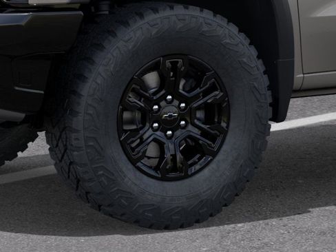 New 2026 Chevrolet Silverado 1500 ZR2 w/ Dark Appearance Package AWD/4WD image 33
