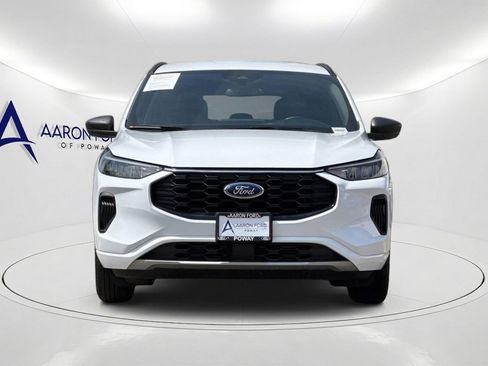 Used 2023 Ford Escape ST-Line w/ Tech Pack #1 AWD/4WD image 9