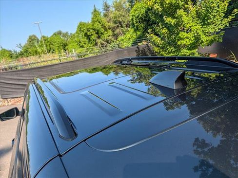 Used 2020 GMC Terrain SLT w/ Preferred Package FWD image 21