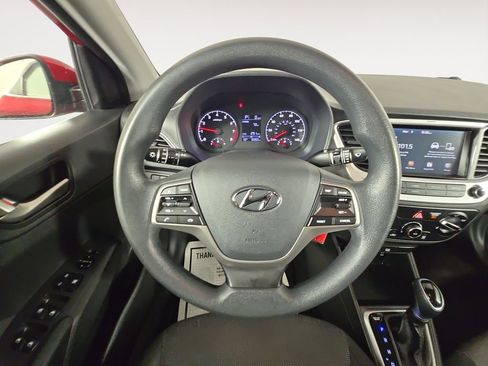 Used 2021 Hyundai Accent SEL FWD image 12