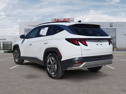 Used 2025 Hyundai Tucson SEL image 3