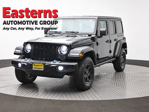 Used 2023 Jeep Wrangler Unlimited w/ Cold Weather Group AWD/4WD image 1