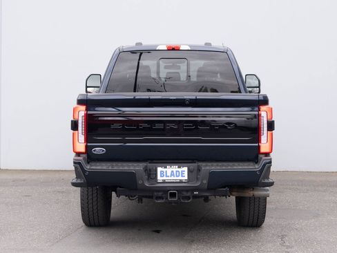 Used 2025 Ford F350 Platinum w/ FX4 Off-Road Package AWD/4WD image 25