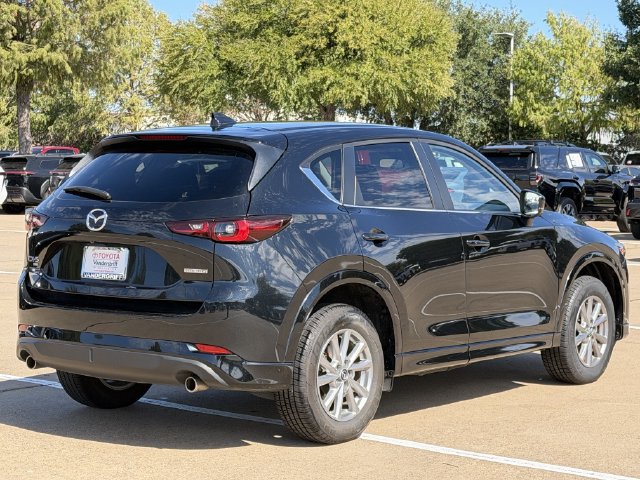 Used 2025 MAZDA CX-5 AWD 2.5 S w/ Select Package image 4