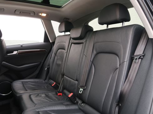 Used 2017 Audi Q5 3.0T Prestige w/ Prestige Package AWD/4WD image 38