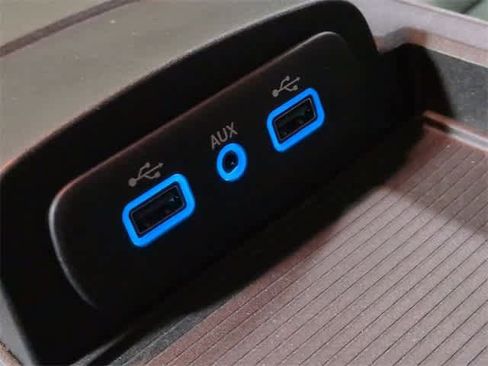 Used 2018 RAM 1500 Outdoorsman image 30