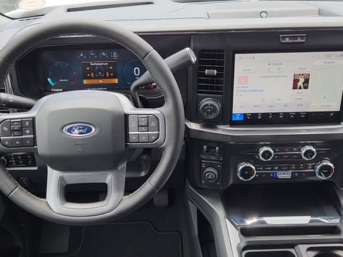 New 2025 Ford F350 Lariat w/ Lariat Ultimate Package image 19