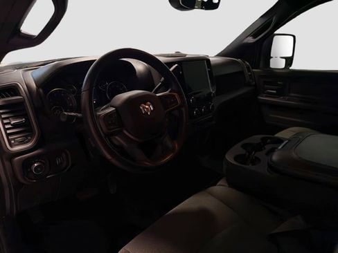 Used 2023 RAM 2500 Tradesman AWD/4WD image 9