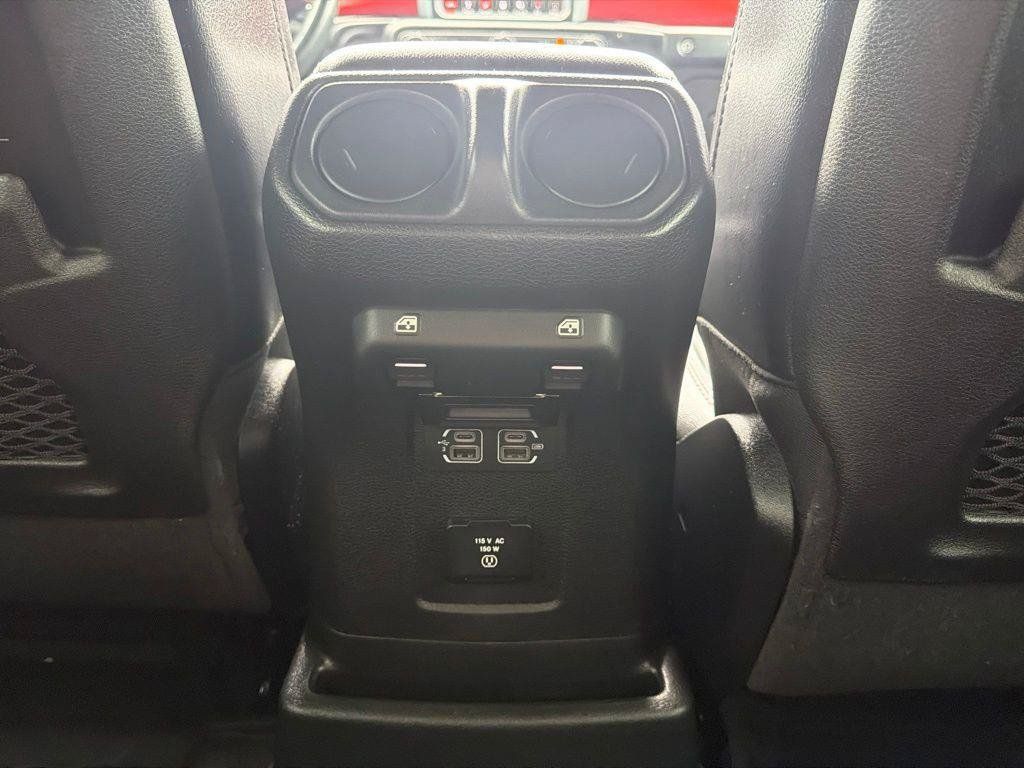 Used 2019 Jeep Wrangler Unlimited Rubicon AWD/4WD image 19