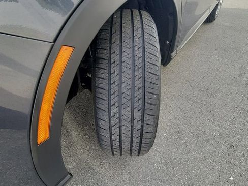 Used 2023 Honda CR-V EX-L image 25