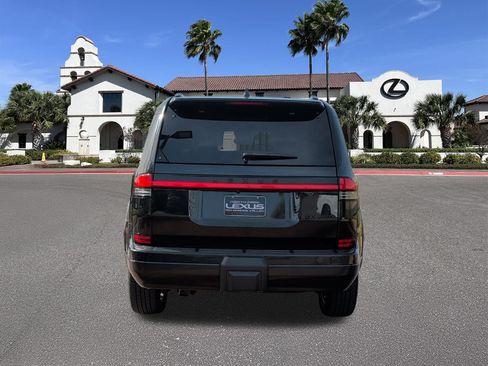 Used 2024 Lexus GX 550 w/ Accessory Package (Z1) AWD/4WD image 3
