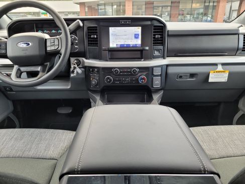 New 2026 Ford F350 XLT w/ 360-Degree Camera Package AWD/4WD image 12