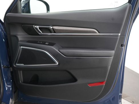 Used 2024 Kia Telluride SX X-Line image 13