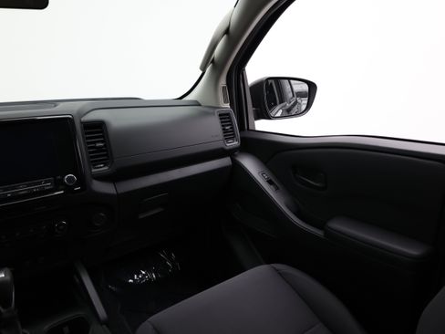 Used 2022 Nissan Frontier S w/ Technology Package AWD/4WD image 35