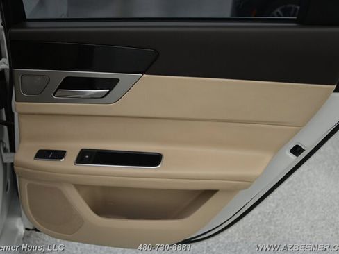 Used 2020 Jaguar XF Premium image 39