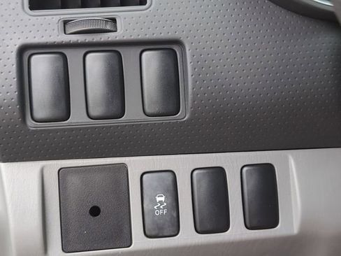 Used 2013 Toyota Tacoma 2WD Regular Cab image 27