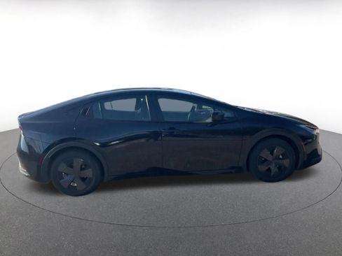 Used 2025 Toyota Prius LE image 15