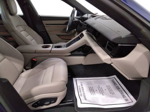 Used 2023 Porsche Taycan w/ Premium Package image 43