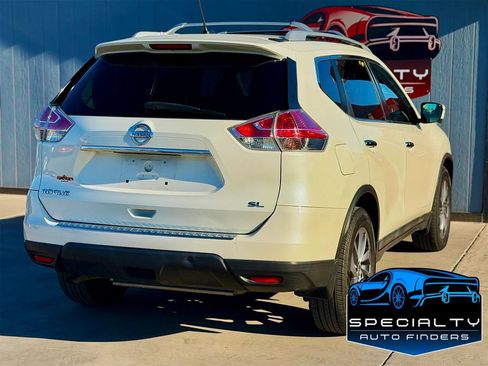 Used 2016 Nissan Rogue SL w/ SL Premium Package FWD image 4