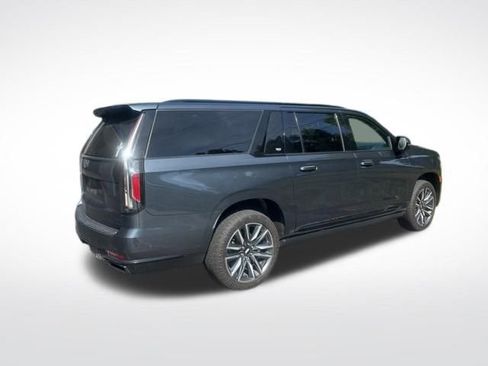 Used 2021 Cadillac Escalade ESV Sport w/ Driver Assist Tech Package AWD/4WD image 5