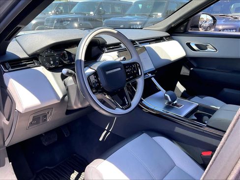 Used 2026 Land Rover Range Rover Velar S AWD/4WD image 14