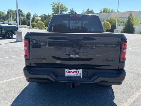 New 2026 RAM 1500 Big Horn AWD/4WD image 4