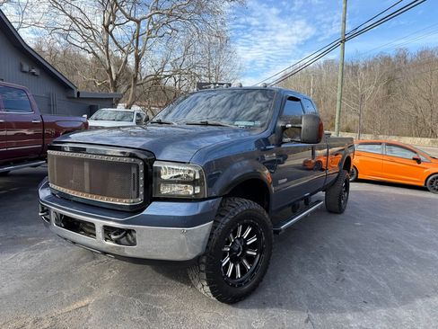 Used 2006 Ford F350 4x4 SuperCab Super Duty image 15