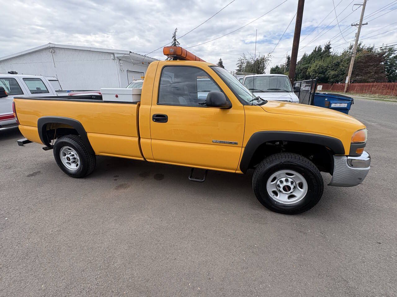 Used 2003 GMC Sierra 2500 W/T RWD image 12
