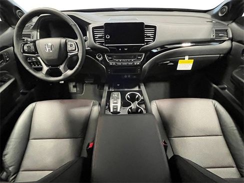 New 2026 Honda Ridgeline Black Edition image 17