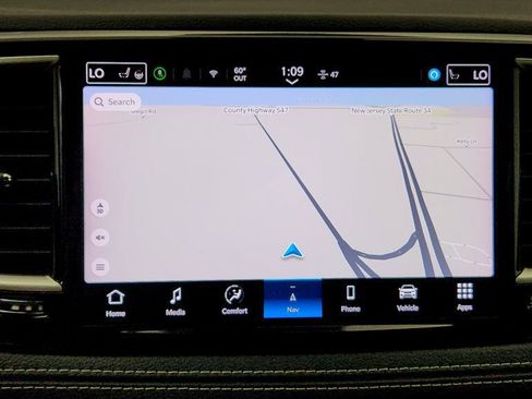 Used 2024 Chrysler Pacifica Limited FWD image 20