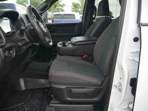 Used 2024 RAM 3500 Tradesman w/ Chrome Appearance Group AWD/4WD image 24