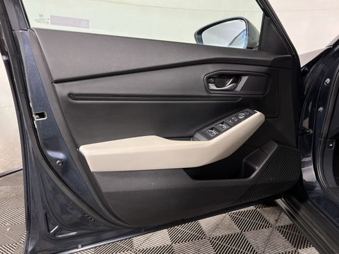 Used 2023 Honda Accord EX image 14