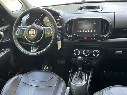 Used 2018 FIAT 500L Trekking FWD image 18