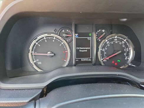 Used 2020 Toyota 4Runner Limited RWD image 10