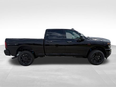 New 2026 RAM 2500 Big Horn AWD/4WD image 7