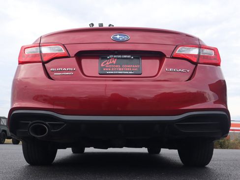 Used 2019 Subaru Legacy 2.5i Premium image 8