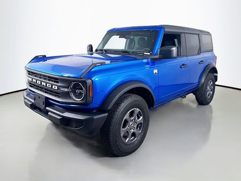 Certified 2025 Ford Bronco Big Bend image 3