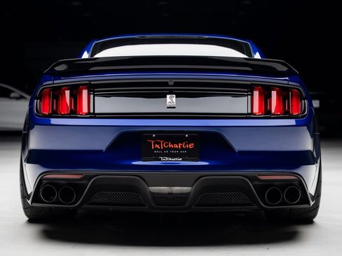 Used 2016 Ford Mustang Shelby GT350 w/ Track Package RWD image 28