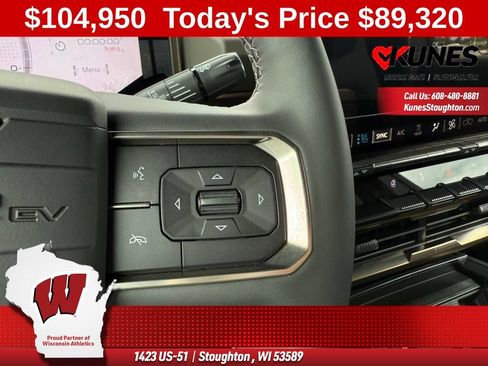New 2025 GMC Hummer EV 2X w/ LPO, Dark Essentials Package AWD/4WD image 35