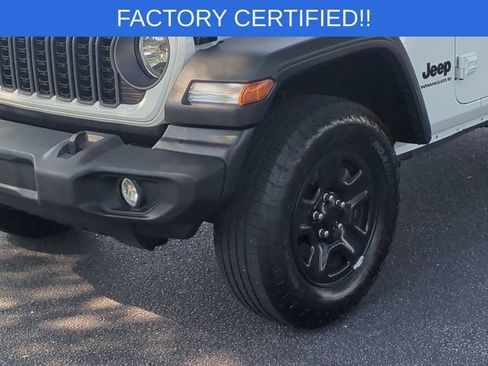 Certified 2025 Jeep Wrangler Sport AWD/4WD image 9
