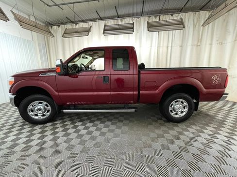 Used 2014 Ford F250 XLT w/ XLT Premium Package AWD/4WD image 12