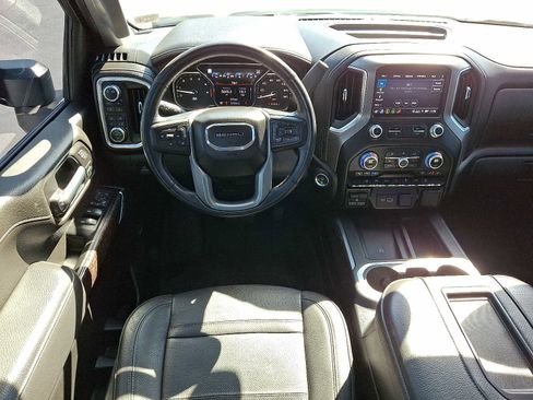 Used 2022 GMC Sierra 2500 Denali w/ Denali Ultimate Package image 11