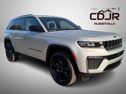New 2026 Jeep Grand Cherokee Limited w/ Limited Altitude Package
