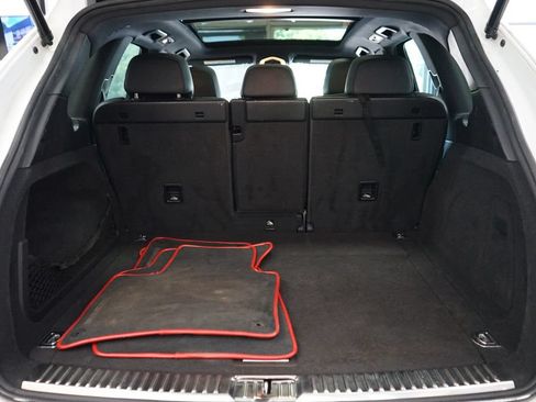 Used 2014 Porsche Cayenne S AWD/4WD image 52