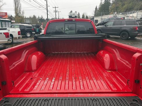 Used 2004 Dodge Dakota Sport w/ Deluxe Convenience Group image 5